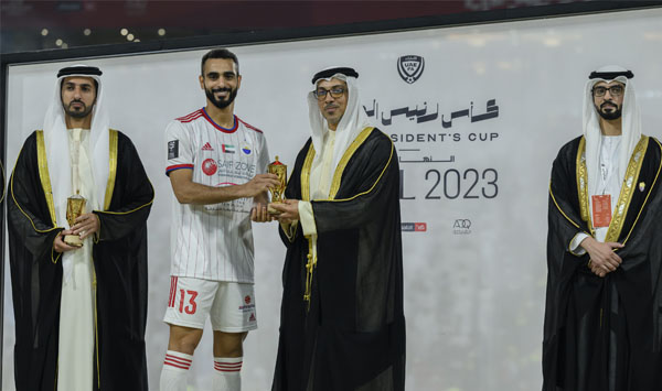 His Highness Sheikh Mansour Bin Zayed Crowns Sharjah Fc As Champion Of